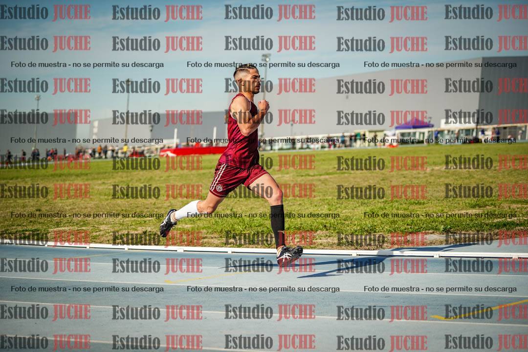 Fotos de los 400 m con vallas de varones