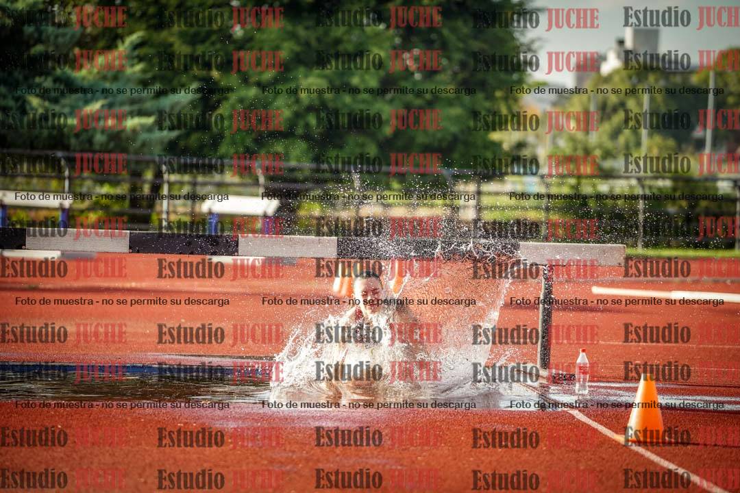 Fotos de los 2000 m con obstáculos de mujeres