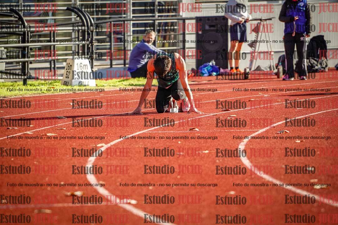 Fotos de los 400 m con vallas de varones