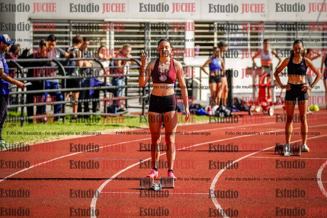 Fotos de los 400 m con vallas de mujeres