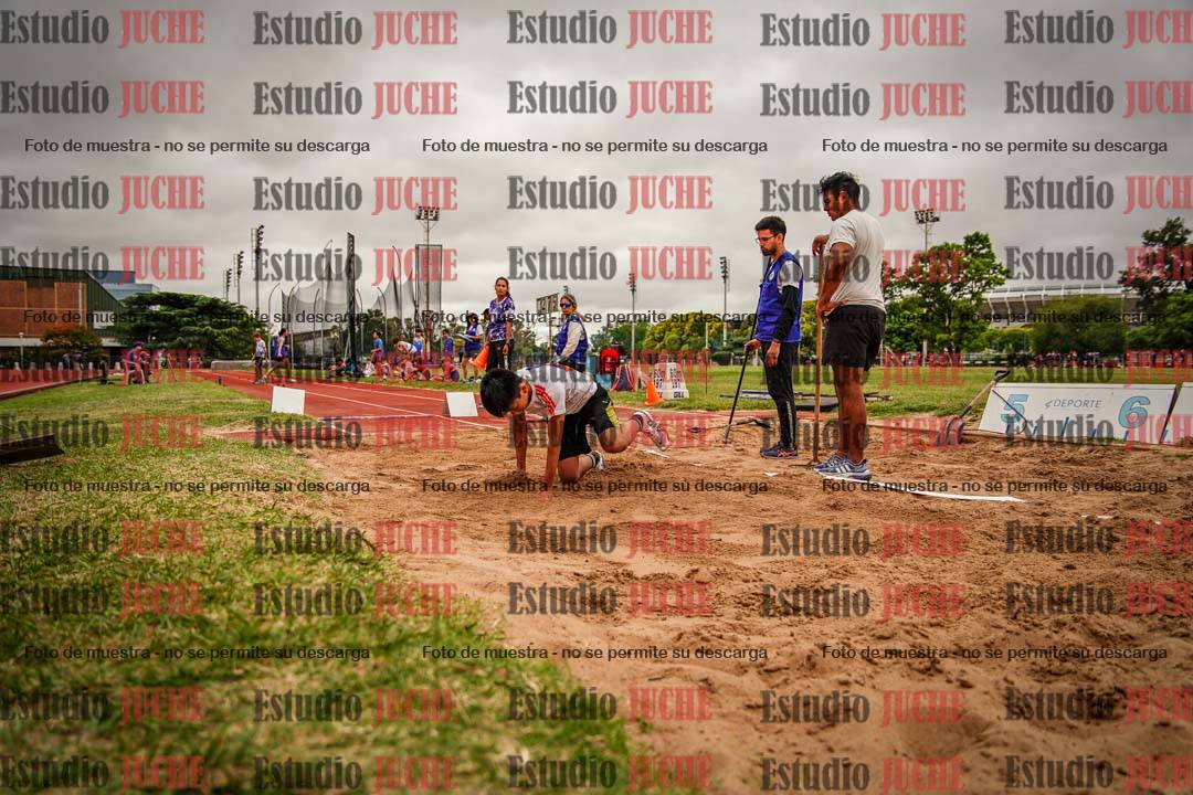Fotos del salto en largo de varones - U14