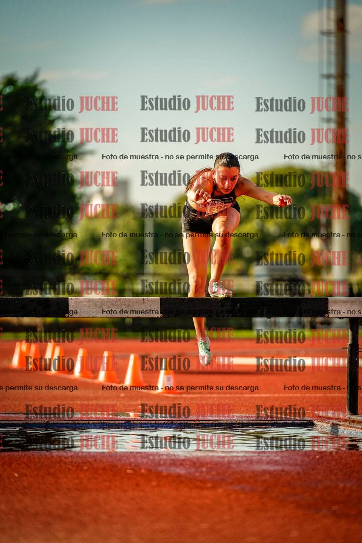 Fotos de los 2000 m con obstáculos de mujeres