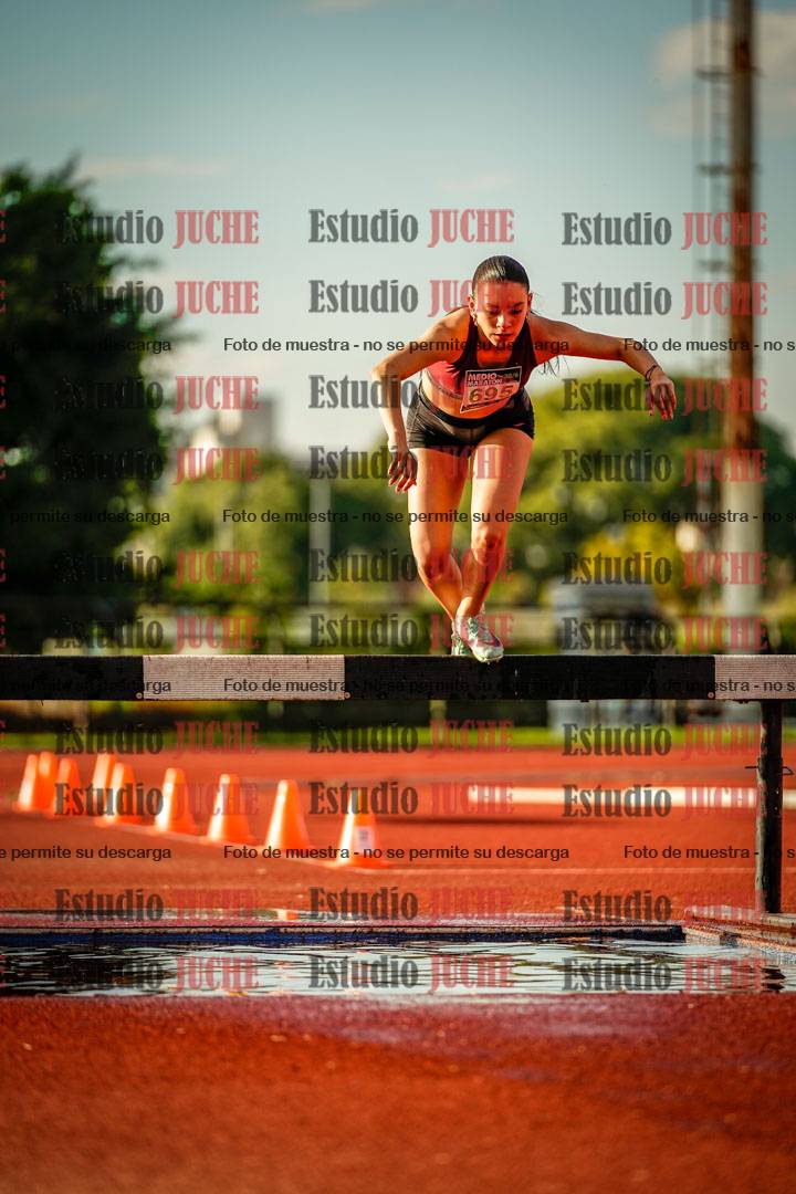 Fotos de los 2000 m con obstáculos de mujeres