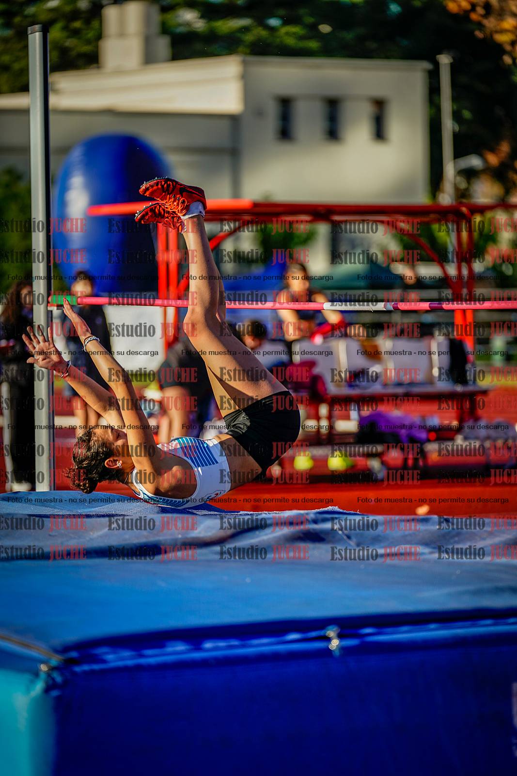 Fotos del salto en alto de mujeres