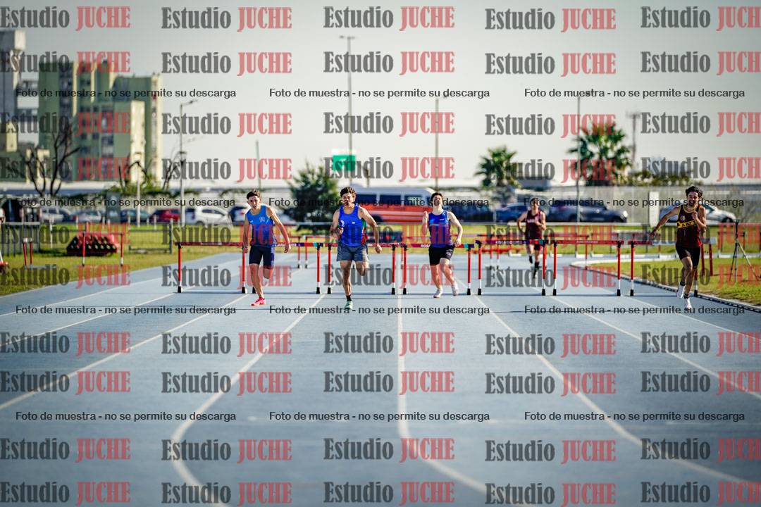 Fotos de los 400 m con vallas de varones