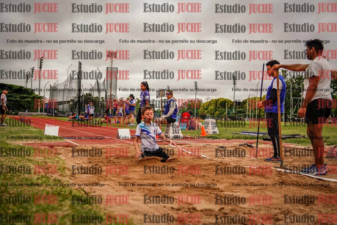 Fotos del salto en largo de varones - U14