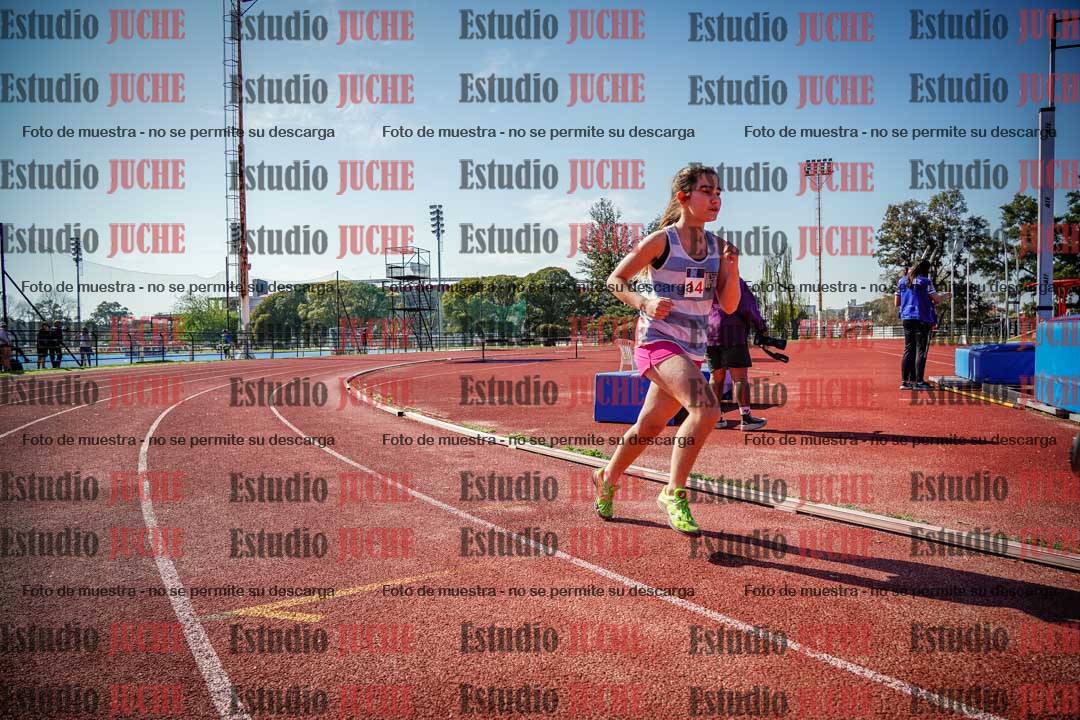 Fotos de los 600 m llanos de mujeres - U16