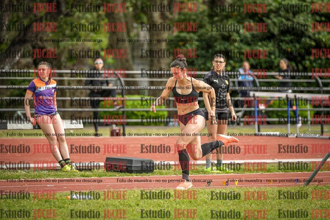 Fotos del salto triple de mujeres