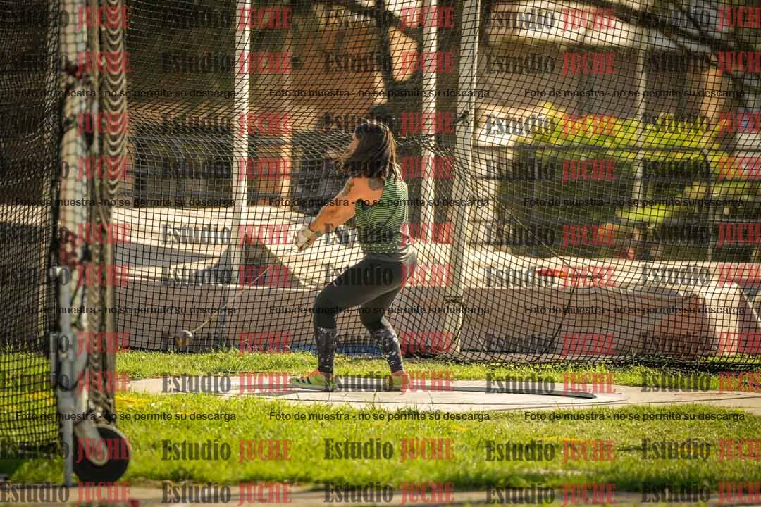 Fotos del lanzamiento de martillo de mujeres