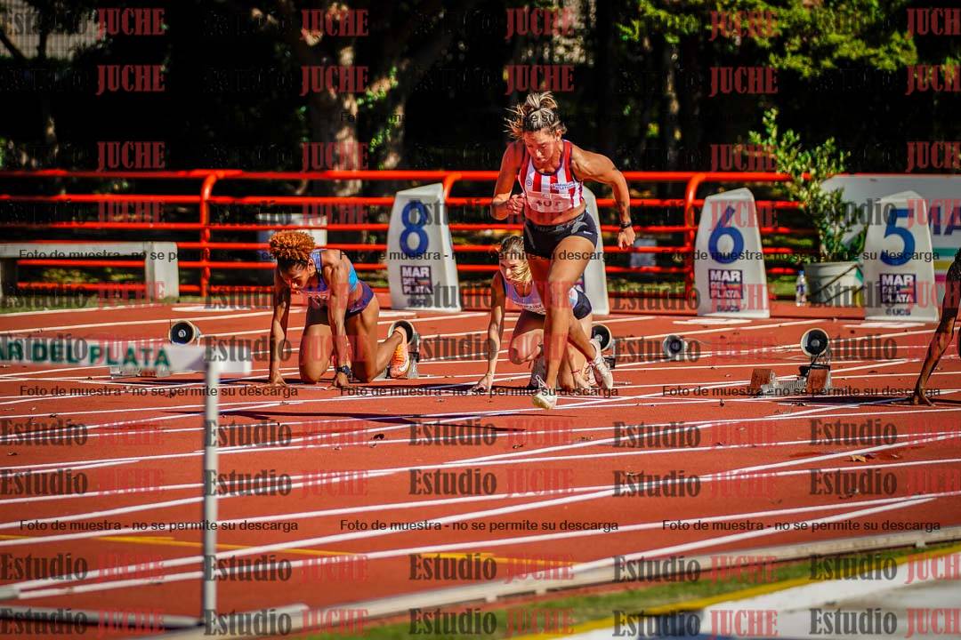 Fotos de los 100 m con vallas de mujeres - hepta 1