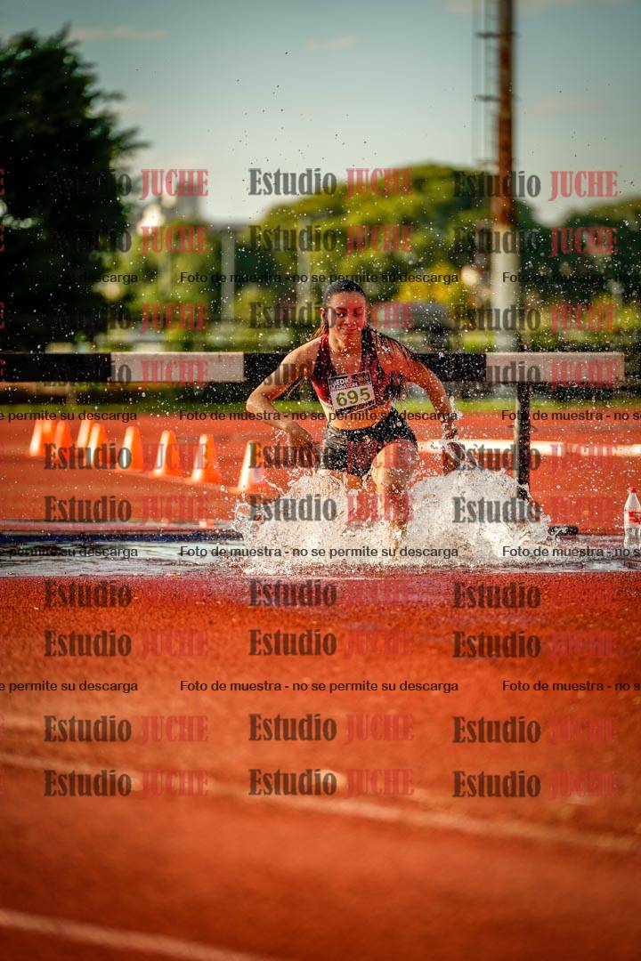 Fotos de los 2000 m con obstáculos de mujeres