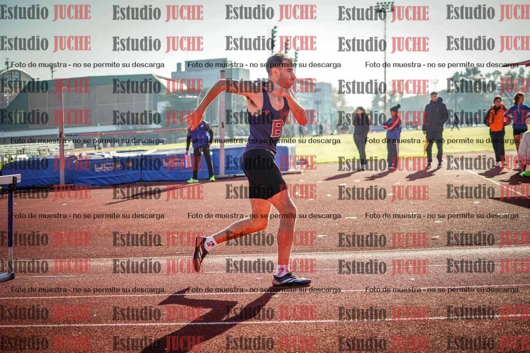 Fotos de los 400 m con vallas de varones
