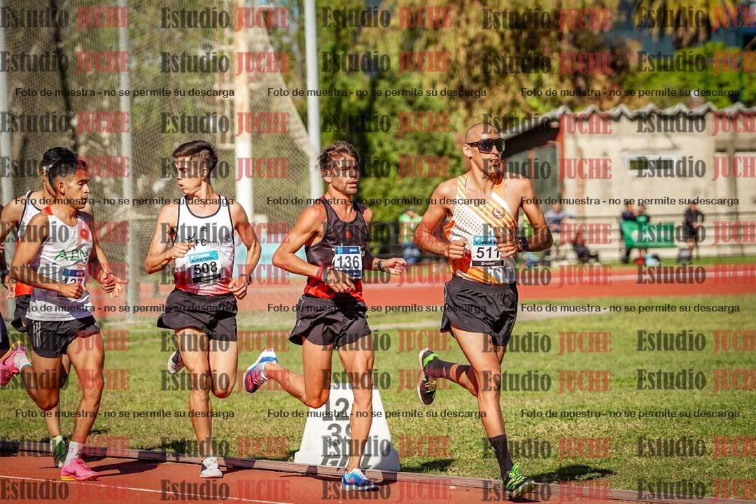 Fotos de los 10.000 m de varones - serie 1
