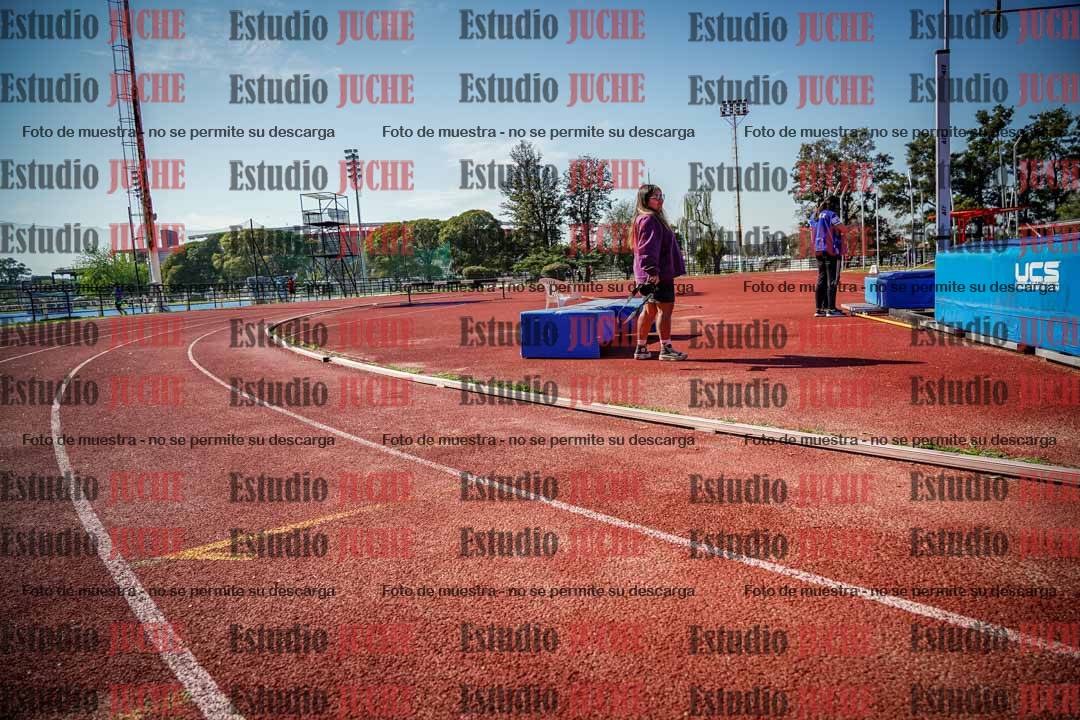 Fotos de los 600 m llanos de mujeres - U16