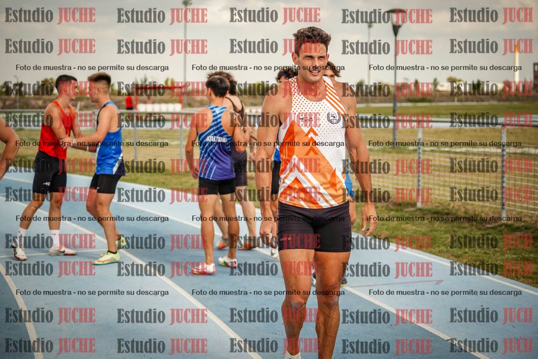 Fotos de algunos podios y extras del torneo