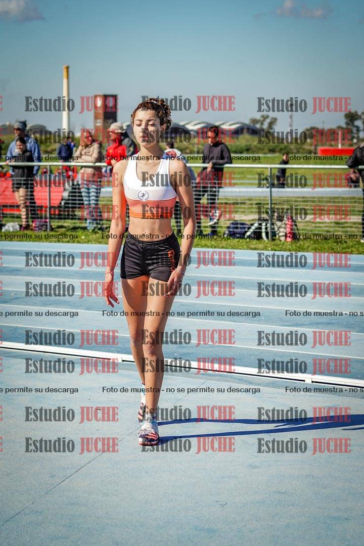 Fotos del salto en alto de mujeres