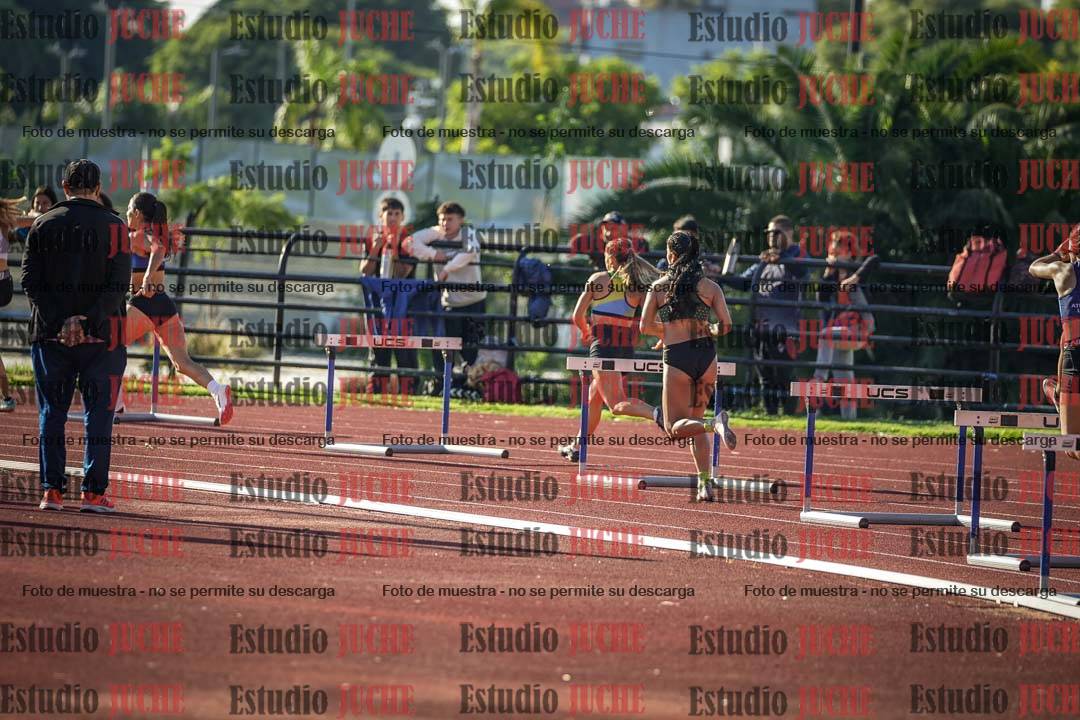 Fotos de los 400 m con vallas de mujeres