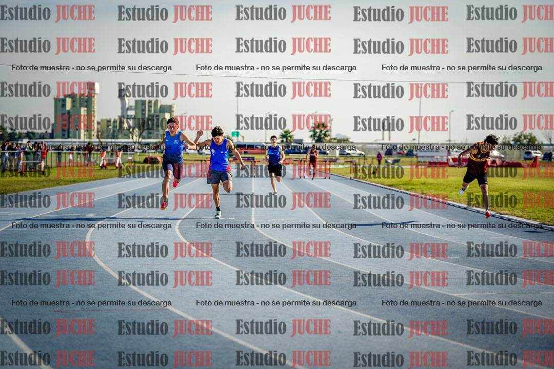 Fotos de los 400 m con vallas de varones