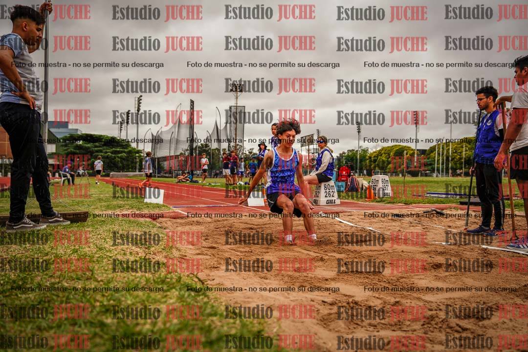 Fotos del salto en largo de varones - U14