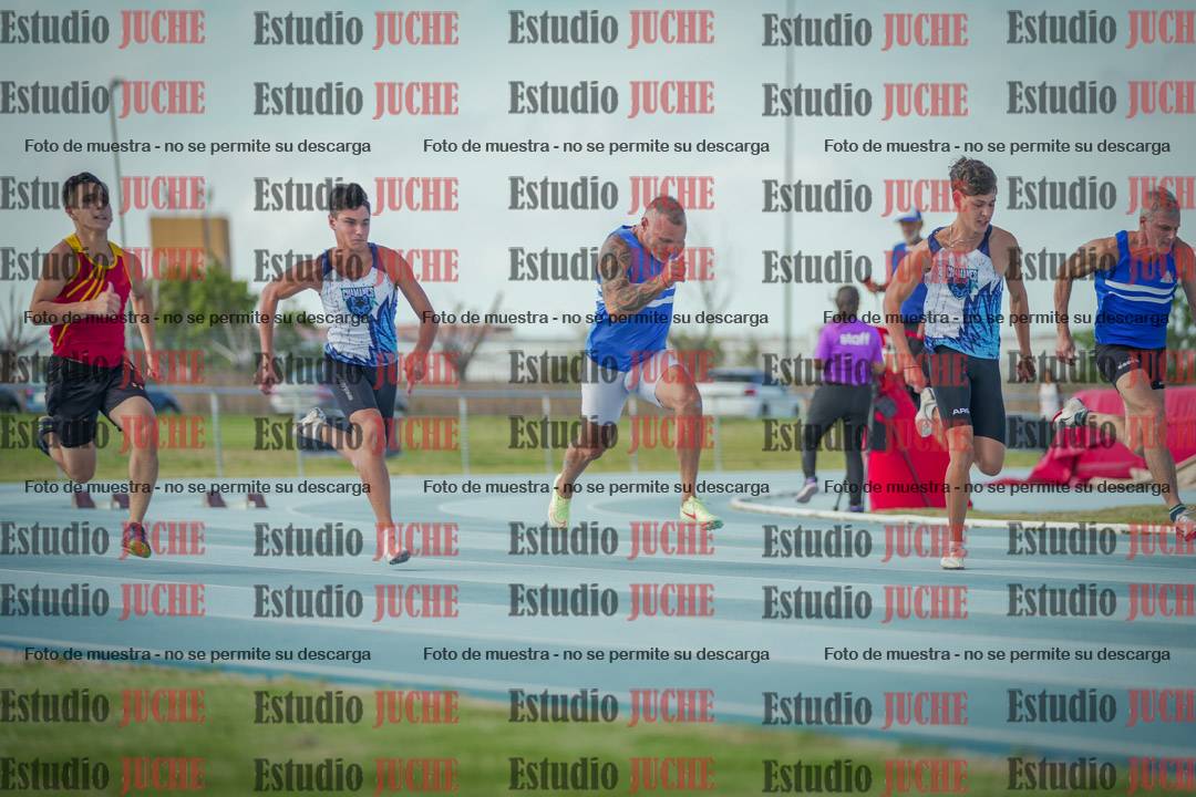 Fotos de los 100 m llanos de varones