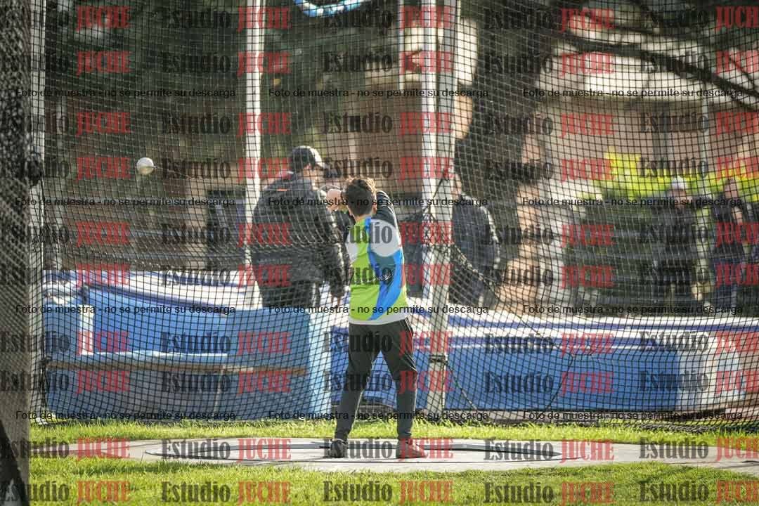 Fotos del lanzamiento de martillo de varones
