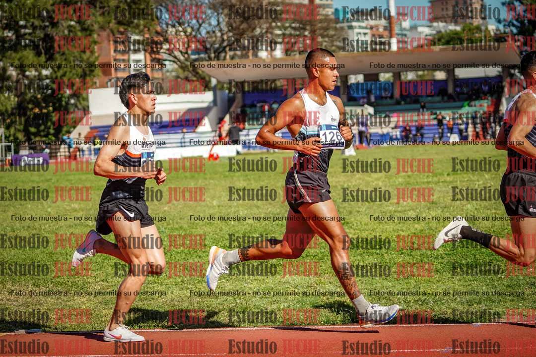Fotos de los 10.000 m de varones - serie 1