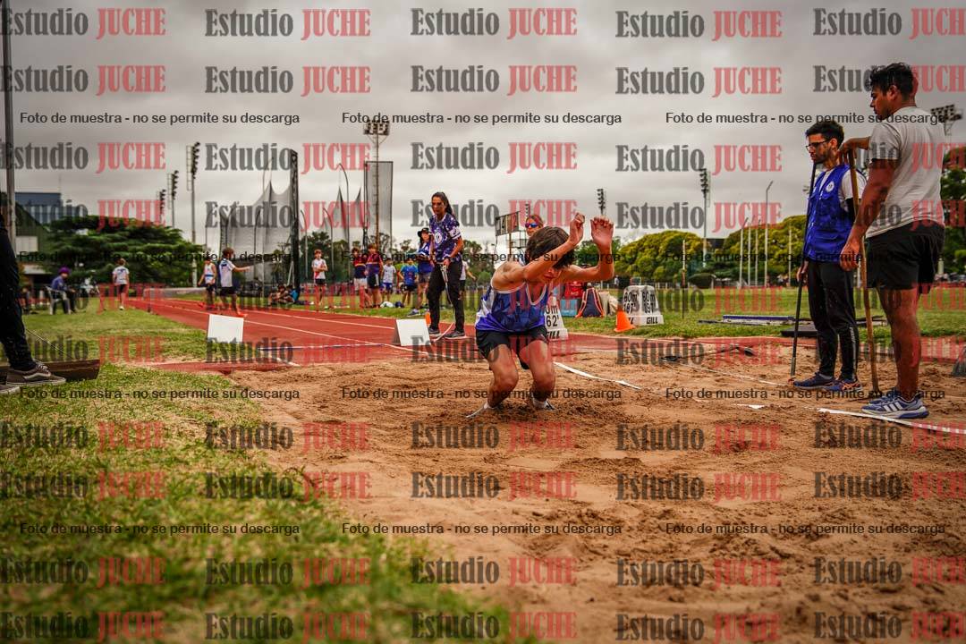 Fotos del salto en largo de varones - U14