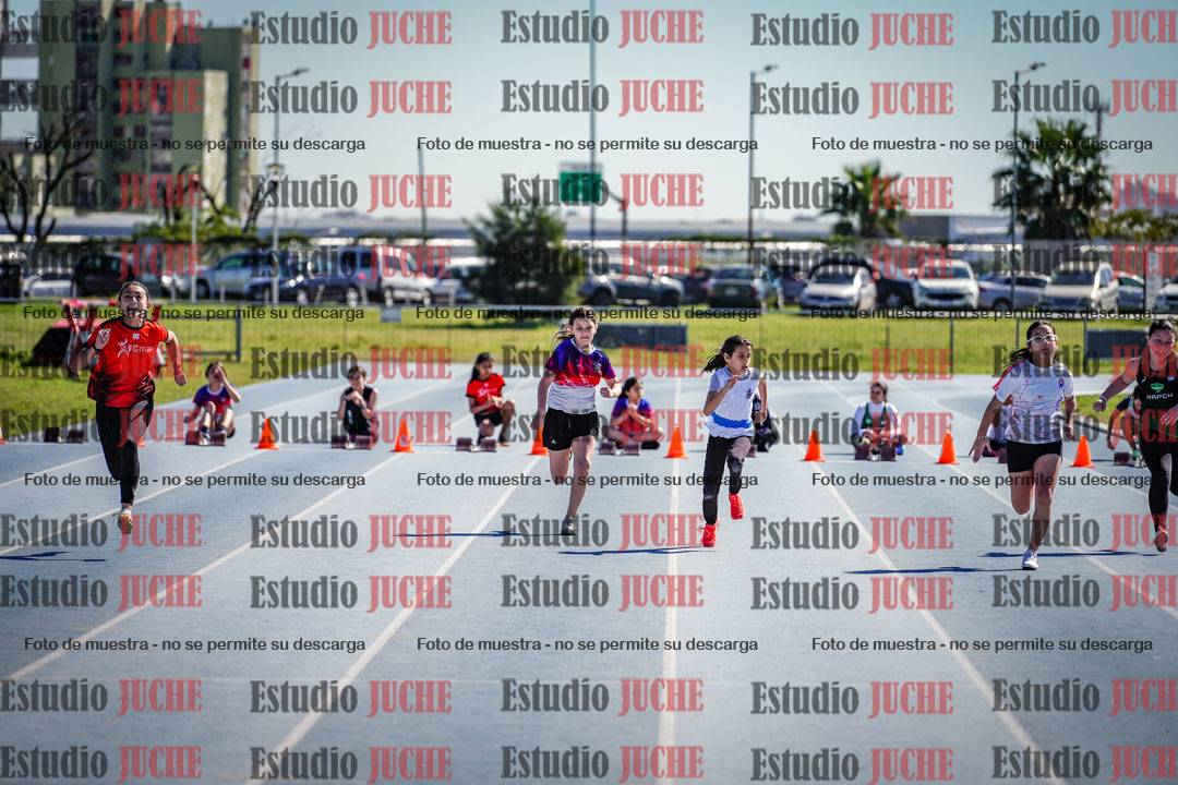 Fotos de los 50 m llanos de mujeres