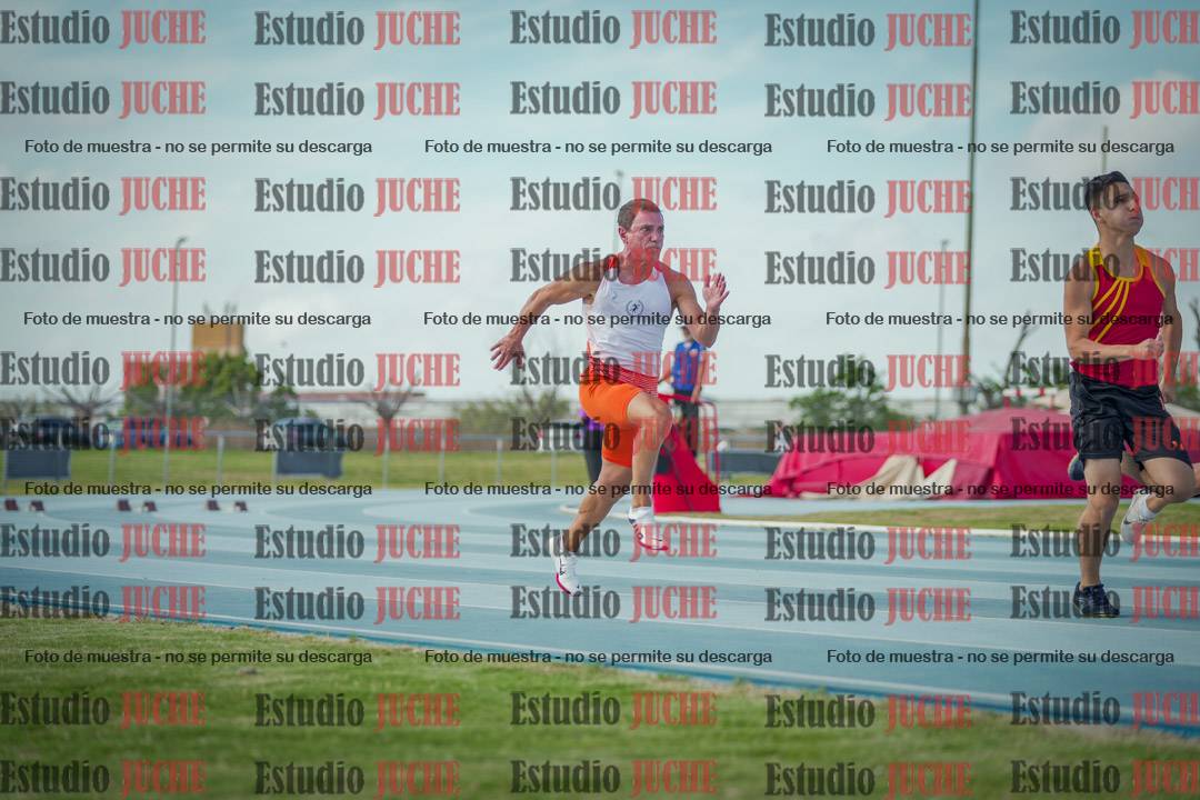 Fotos de los 100 m llanos de varones