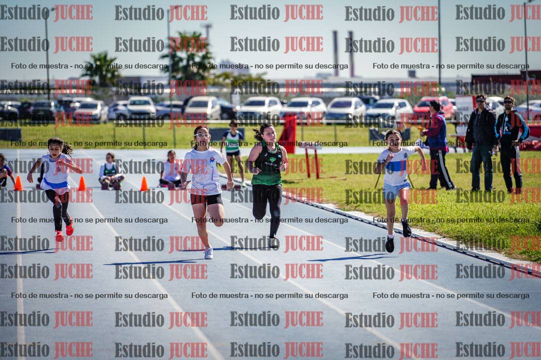 Fotos de los 50 m llanos de mujeres