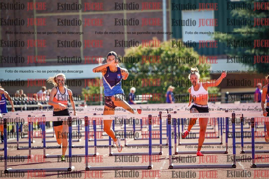 Fotos de los 100 m con vallas de mujeres