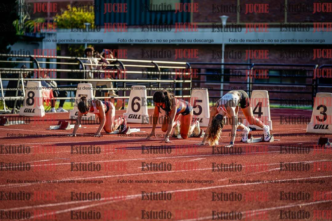 Fotos de los 100 m con vallas de mujeres