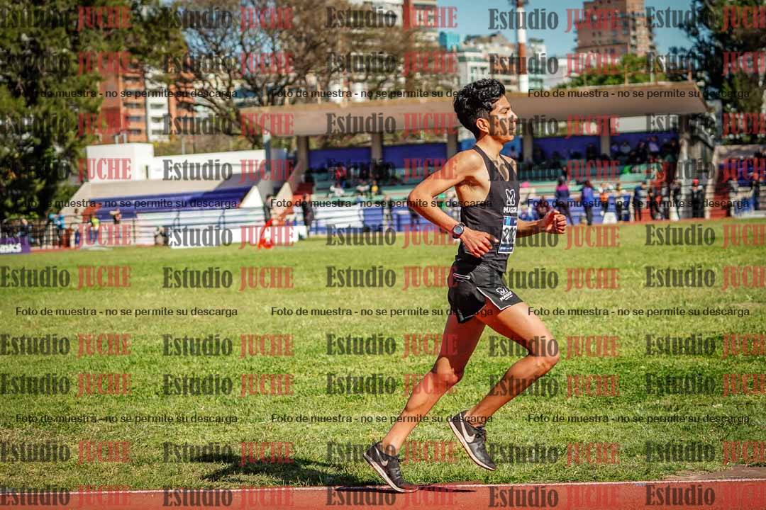 Fotos de los 10.000 m de varones - serie 1
