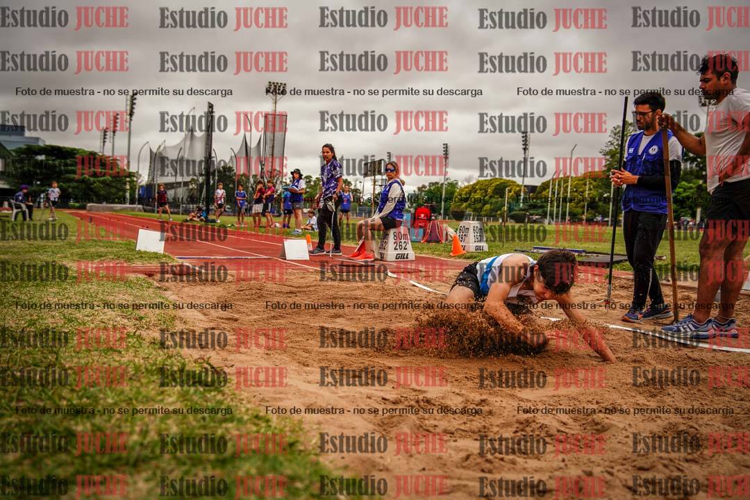 Fotos del salto en largo de varones - U14