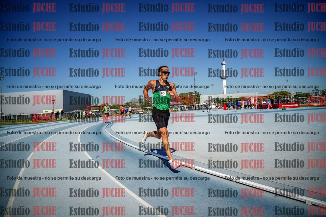 Fotos de los 5000 m de mujeres y varones - serie 1
