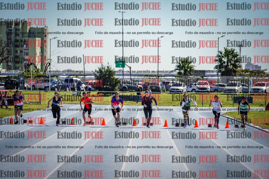 Fotos de los 50 m llanos de mujeres