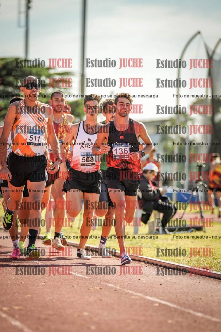 Fotos de los 10.000 m de varones - serie 1