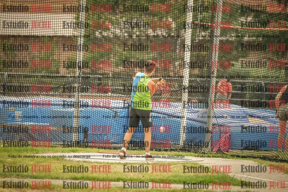 Fotos del lanzamiento de martillo de varones