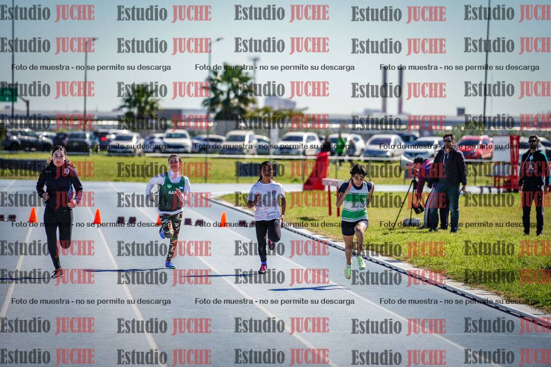 Fotos de los 50 m llanos de mujeres