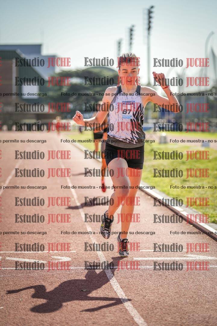 Fotos de los 600 m llanos de mujeres - U16