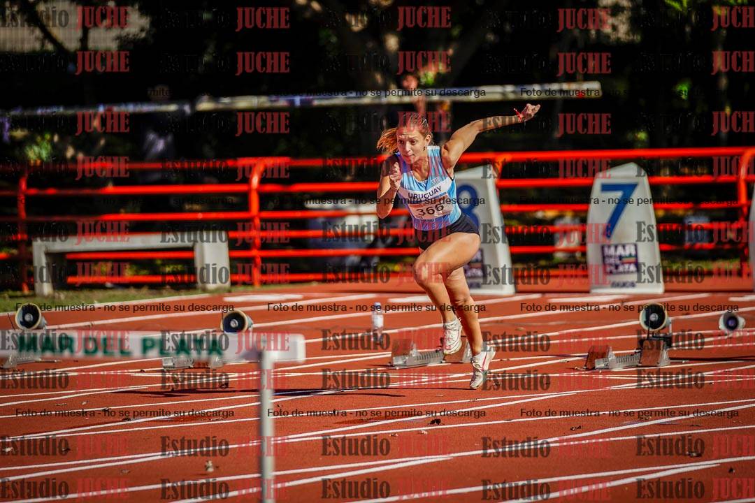 Fotos de los 100 m con vallas de mujeres - hepta 1