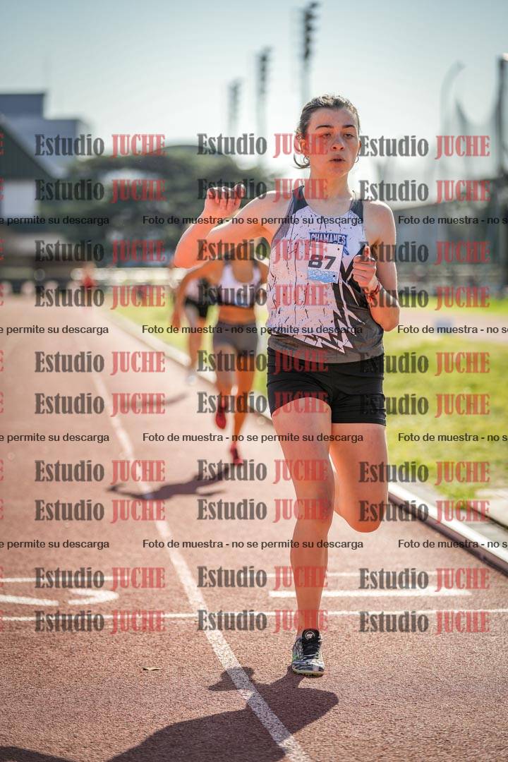 Fotos de los 600 m llanos de mujeres - U16