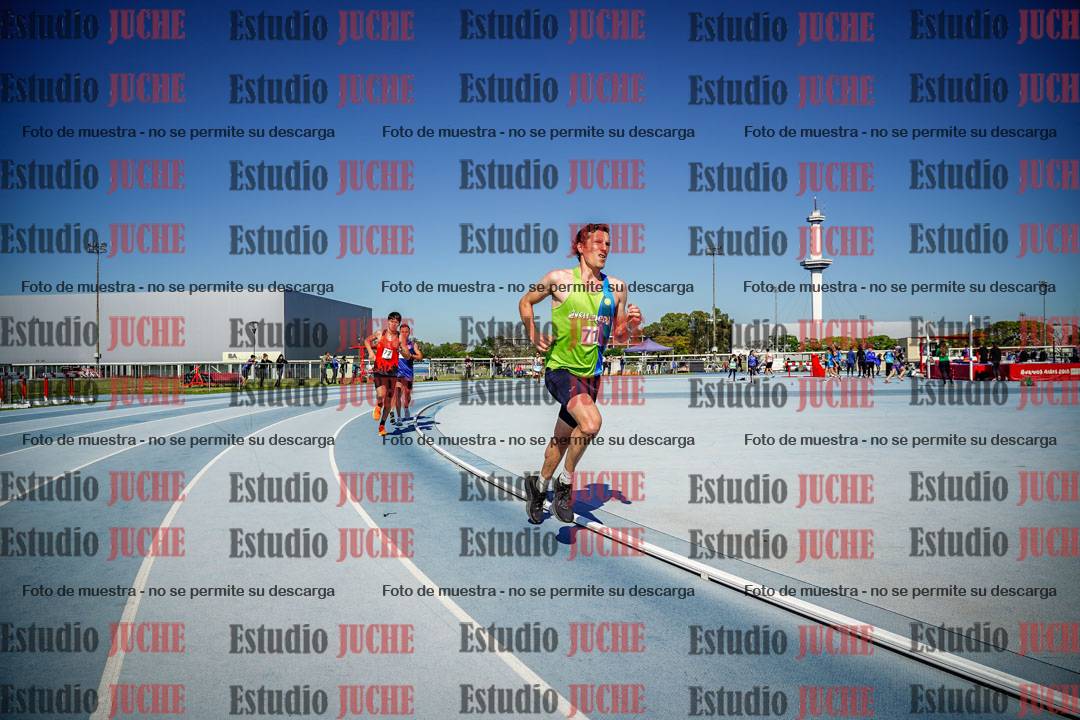 Fotos de los 5000 m de mujeres y varones - serie 1