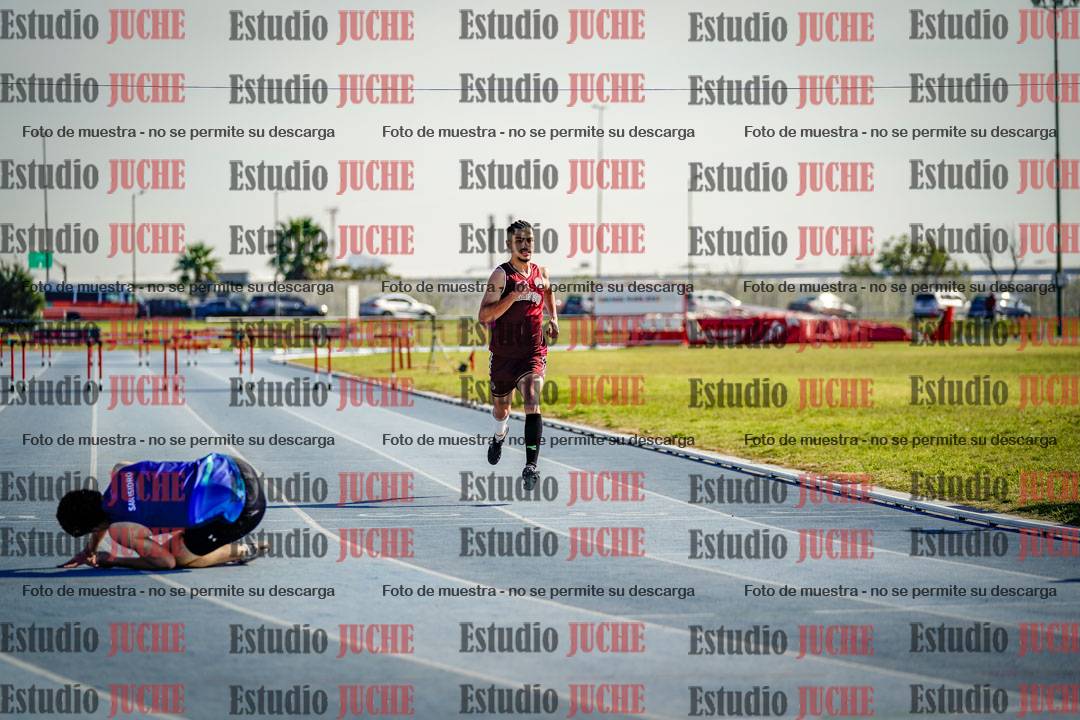 Fotos de los 400 m con vallas de varones