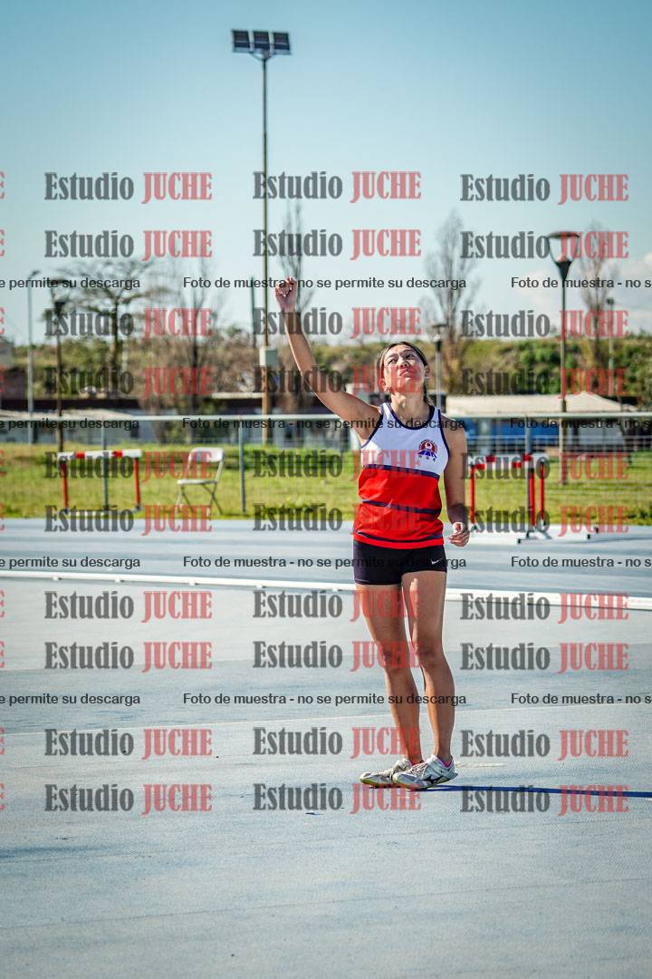 Fotos del salto en alto de mujeres
