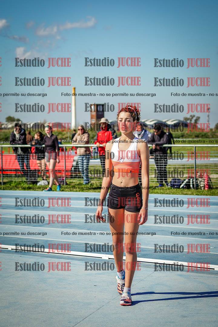 Fotos del salto en alto de mujeres