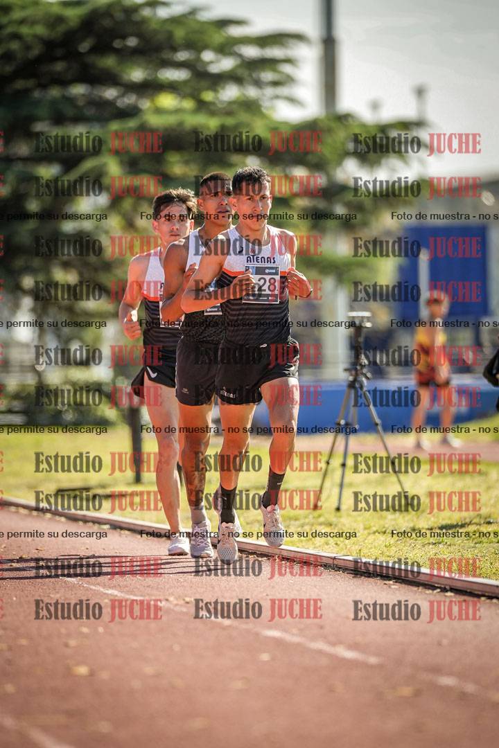 Fotos de los 10.000 m de varones - serie 1