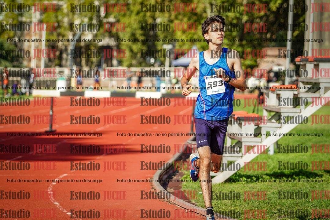 Fotos de los 3000 m con obstáculos de varones