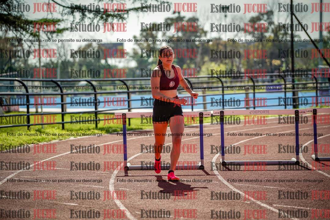 Fotos de los 400 m con vallas de mujeres