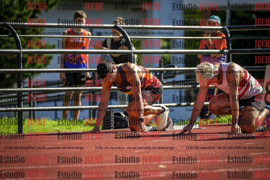 Fotos de los 110 m con vallas de varones